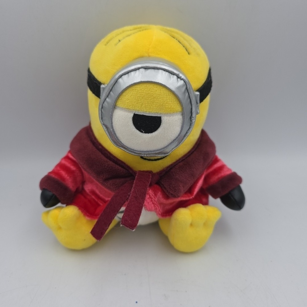 Kidrobot Minions The Rise of Gru Stuart Red Robe Stuart Phunny 8" Plush